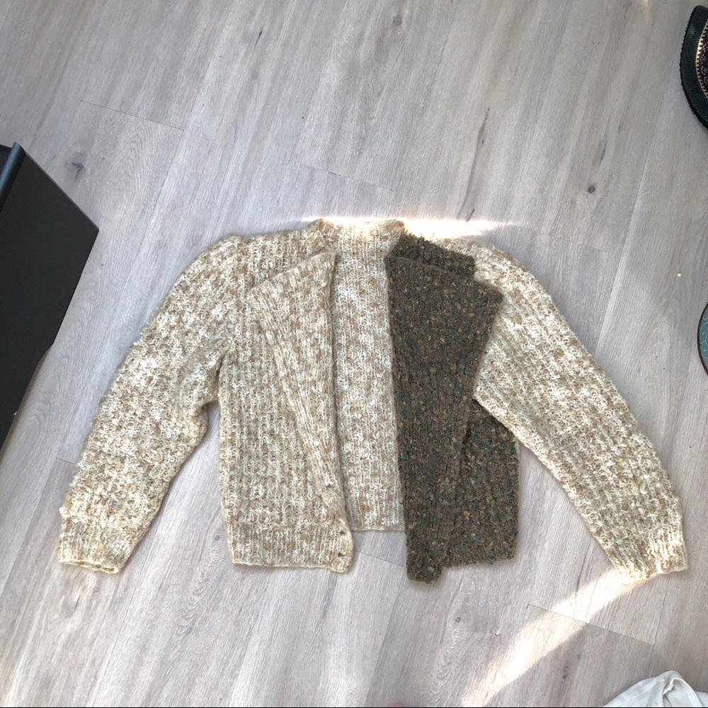 Handmade knit cardigan - Picture 2 of 2
